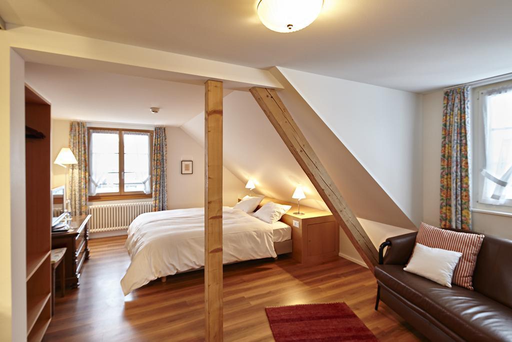 Landgasthof Hotel Rössli Ebikon Rum bild
