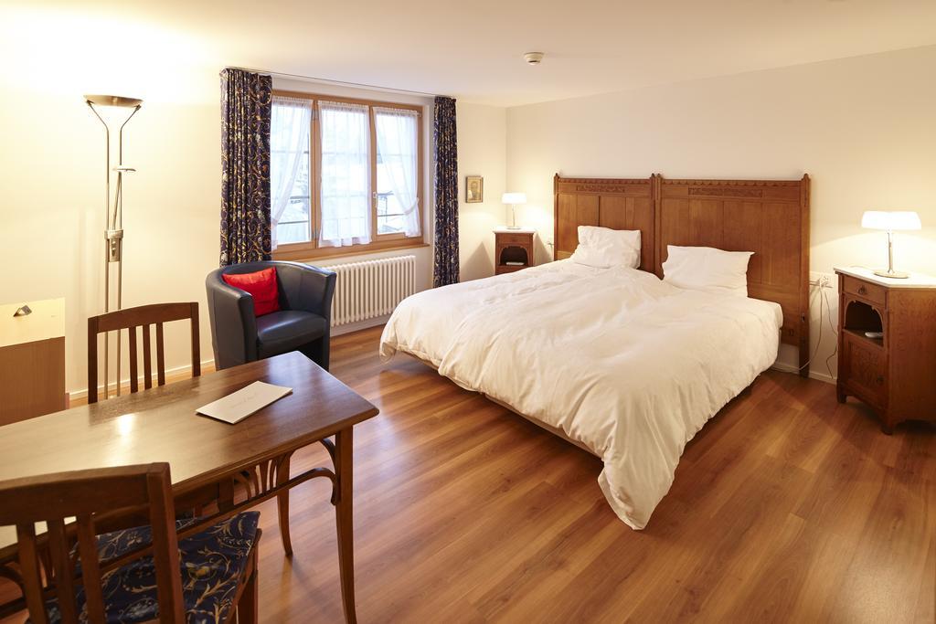Landgasthof Hotel Rössli Ebikon Rum bild